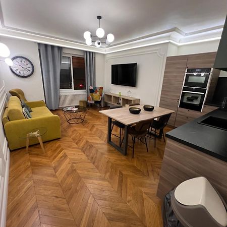 פריז Private Apartments - Champs-Elysees מראה חיצוני תמונה